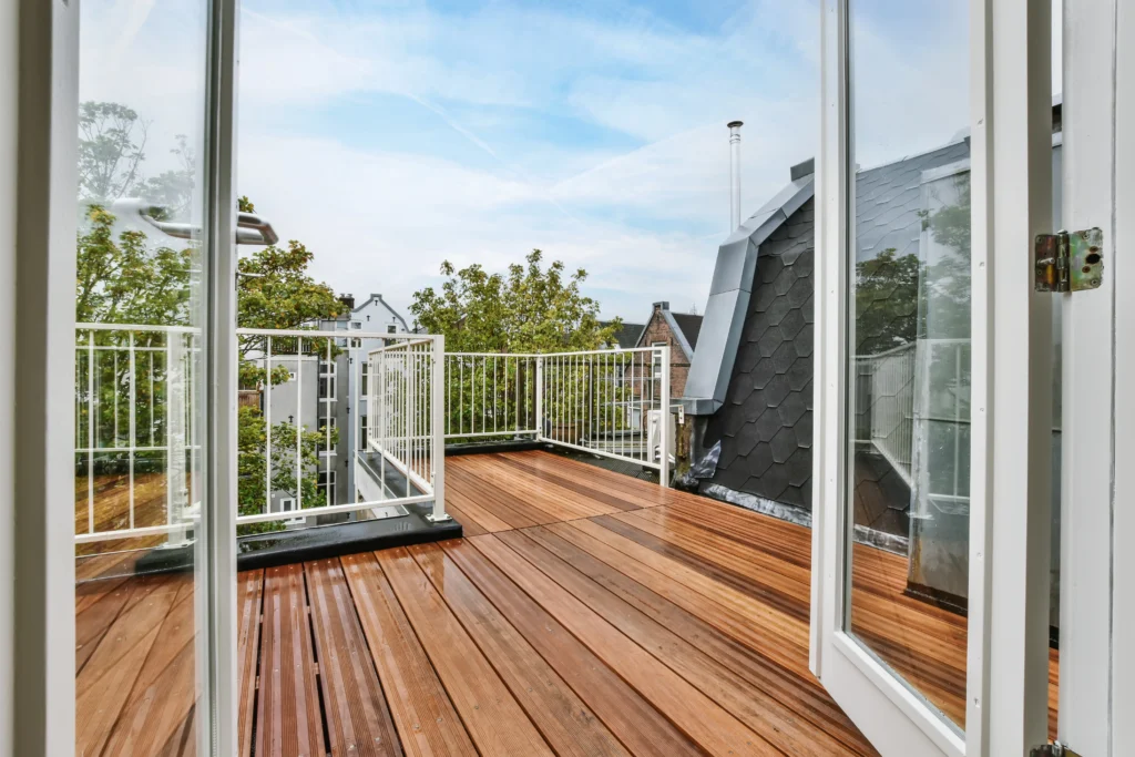 Deck Stain vs Sealer: Which Does Your Wood Deck Need?
